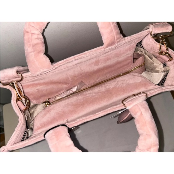 🌟SOLD🌟NEW! JUICY COUTURE Velour Big Spender Tote Bag Dusty Blush Pink - Picture 5 of 9